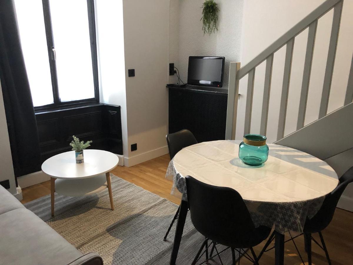 Duplex Cosy Hyper Centre Cholet Apartment Ngoại thất bức ảnh